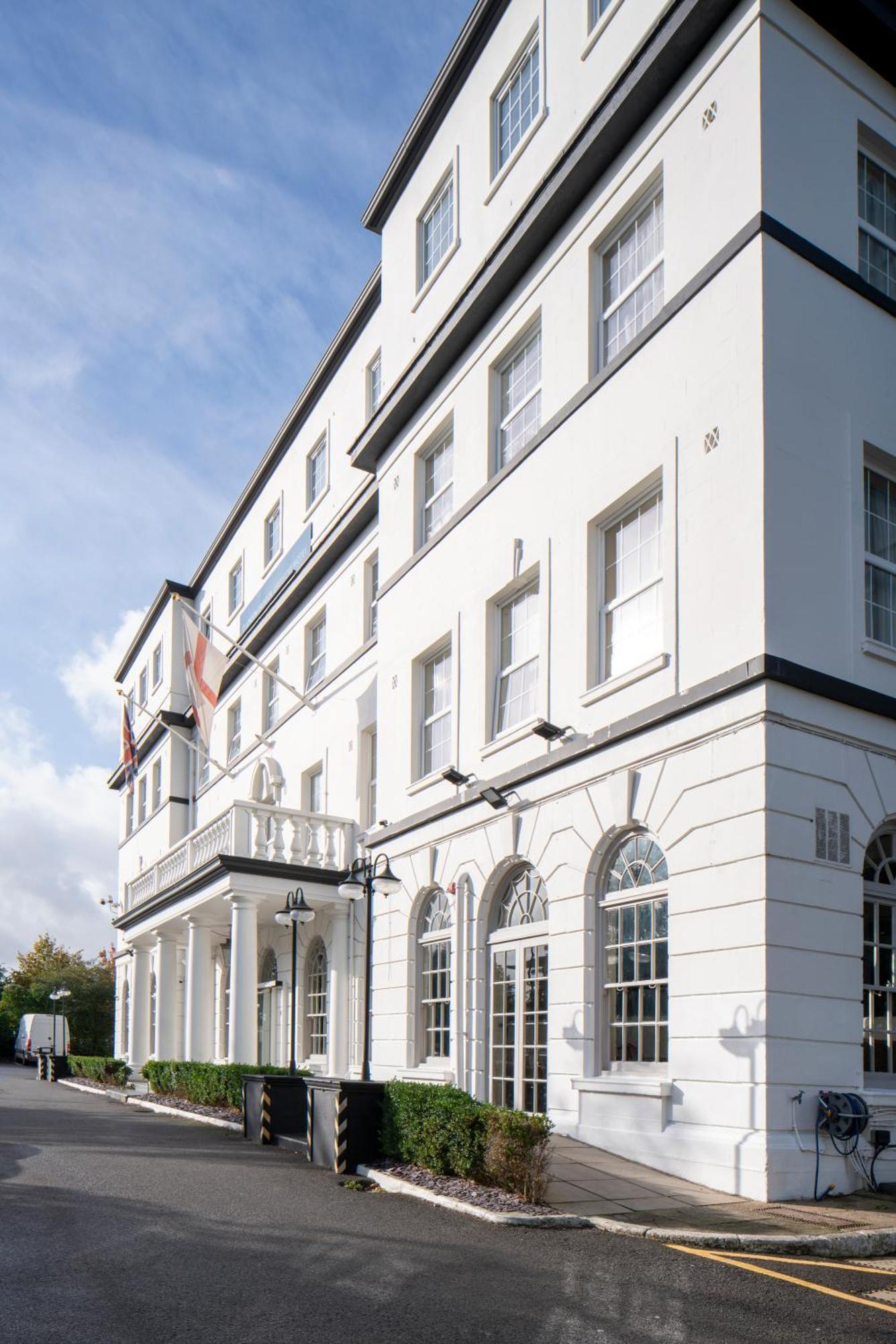 London Croydon Aerodrome Hotel, BW Signature Collection Bagian luar foto