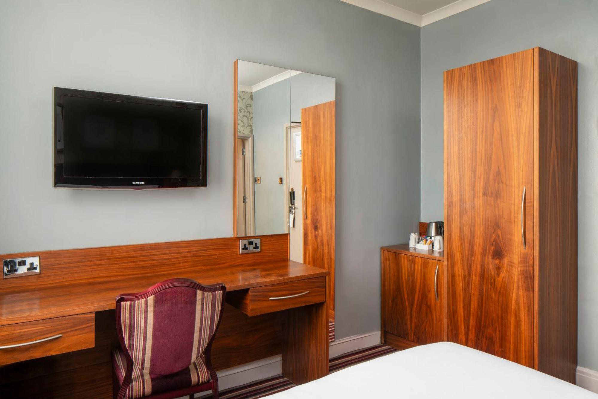 London Croydon Aerodrome Hotel, BW Signature Collection Bagian luar foto
